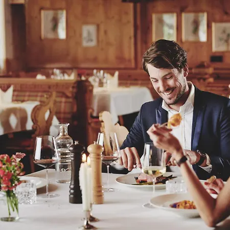 Burg Oberlech Hotel Lech